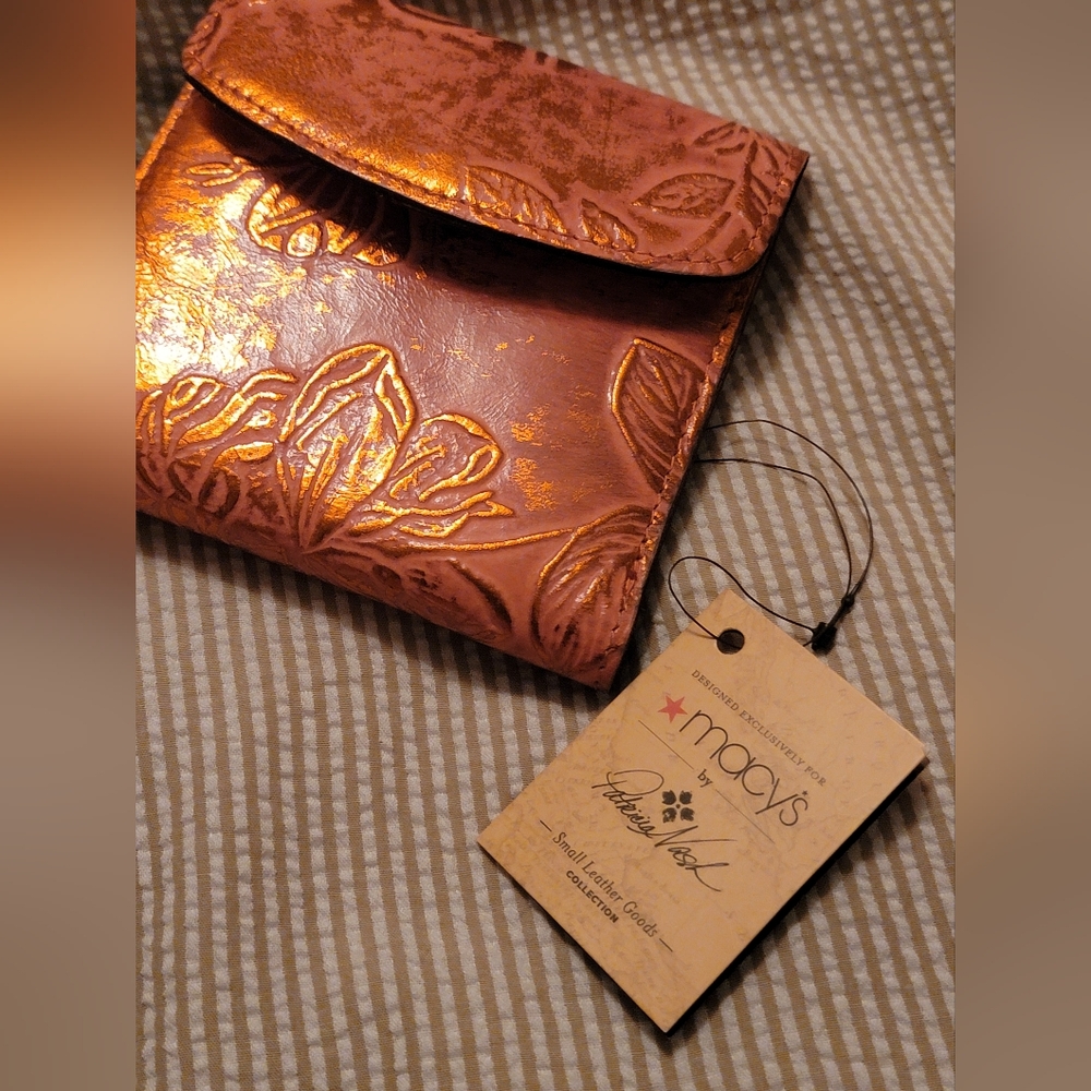 Patricia Nash New Wallet